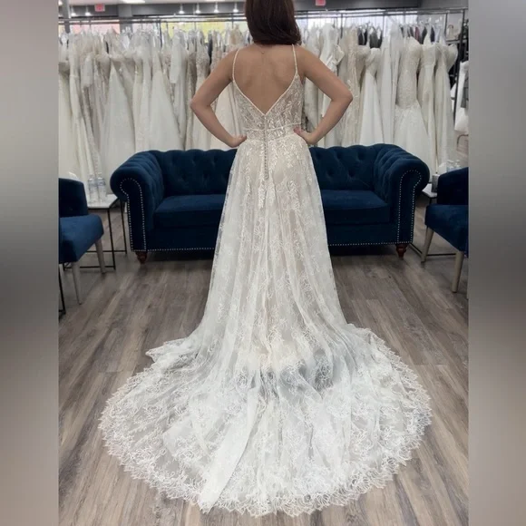 Nora Spencer Signature Lace A-Line Wedding Dress with Plunging V-Neck - Picture 2 of 4